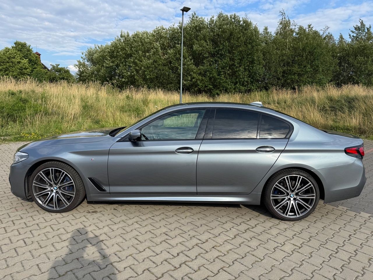 بی ام و سری 5 530i xDrive M اسپورت اسپورت