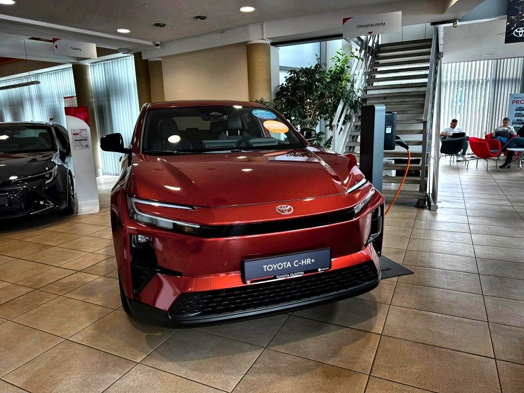 تویوتا C-HR+ 77kWh استایل