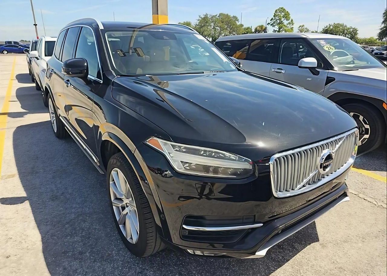 ولوو XC 90