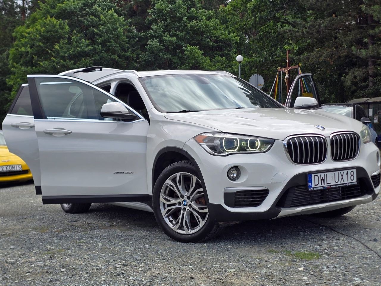 بی ام و X1 xDrive25i ایکس لاین