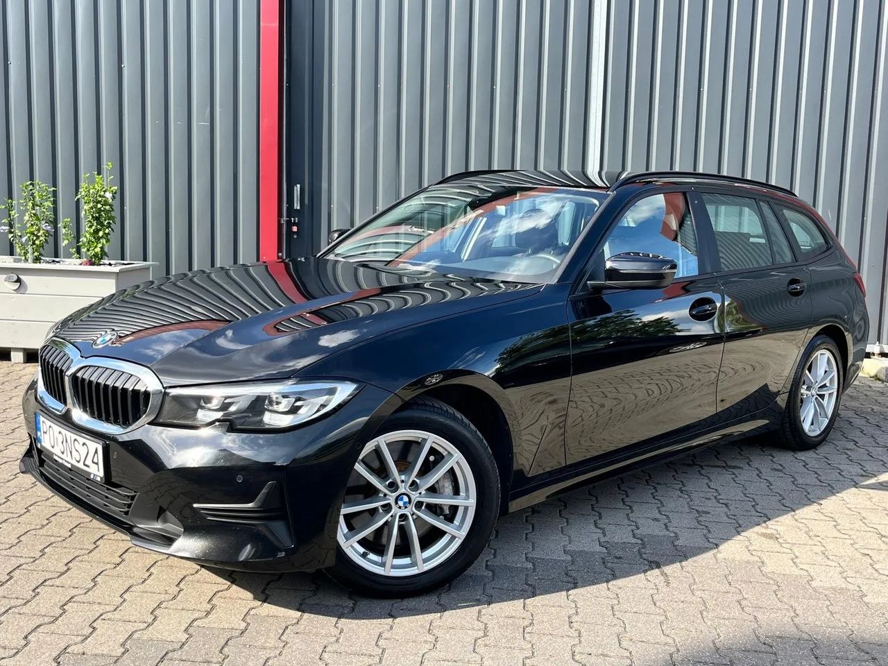 بی ام و سری 3 330i xDrive ادونسد اسپرت