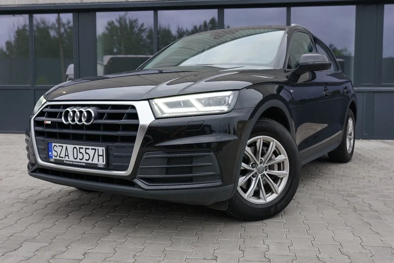 آئودی Q5 35 TDI S tronic S line