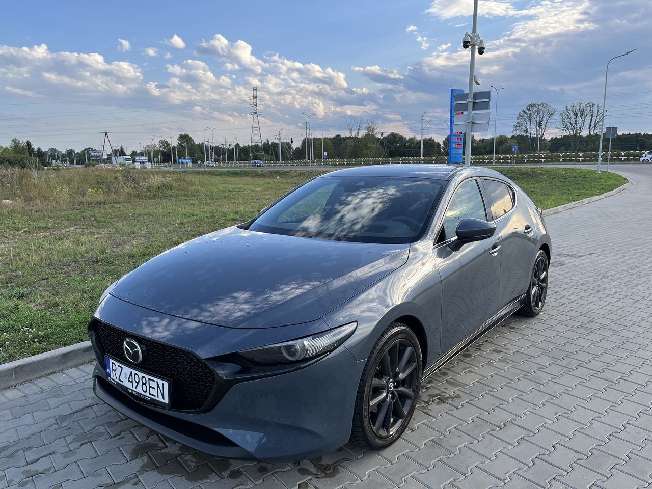مزدا 3 2.0 mHEV AWD انسو