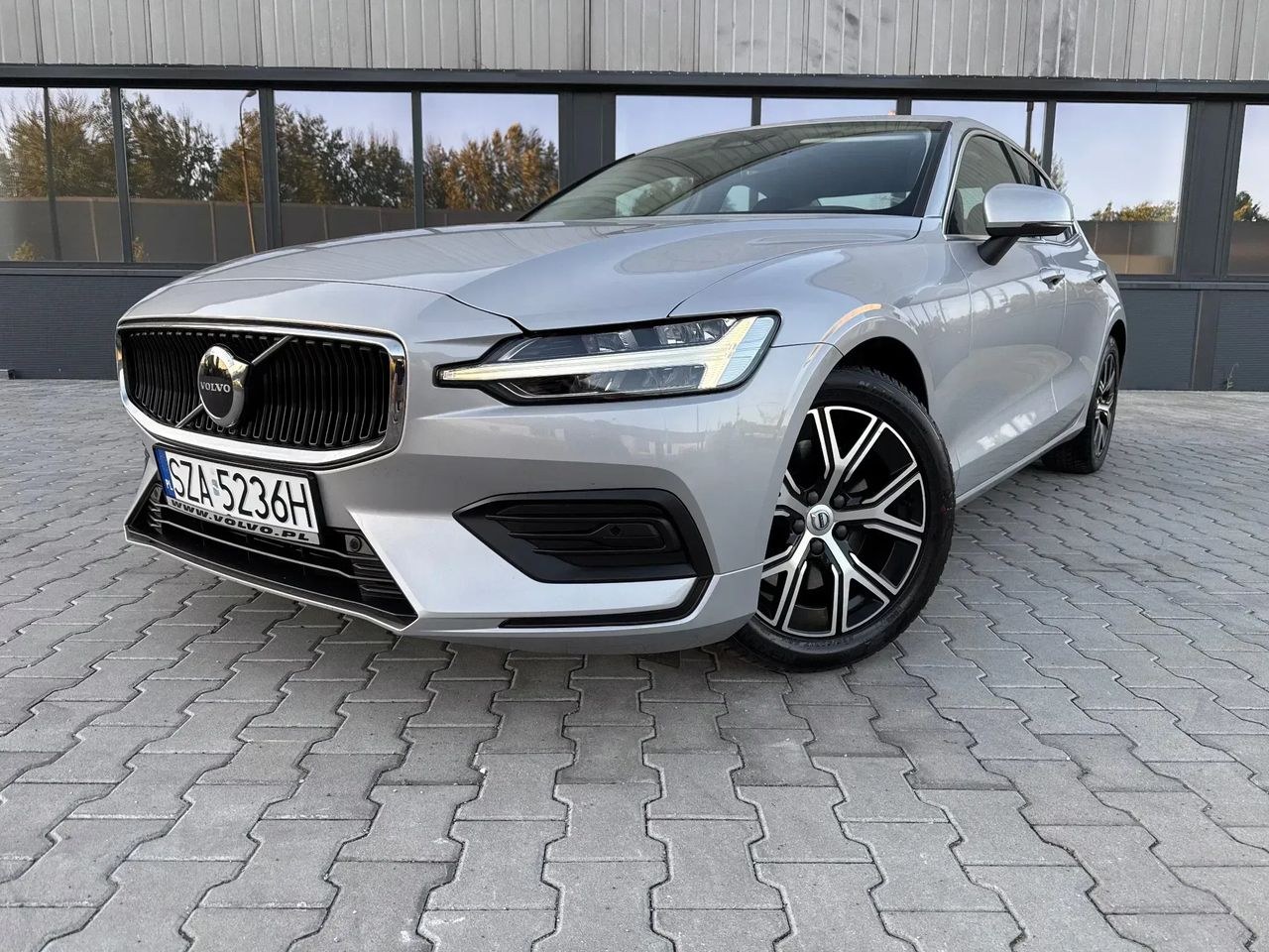 ولوو S60 B4 بی پلاس برایت