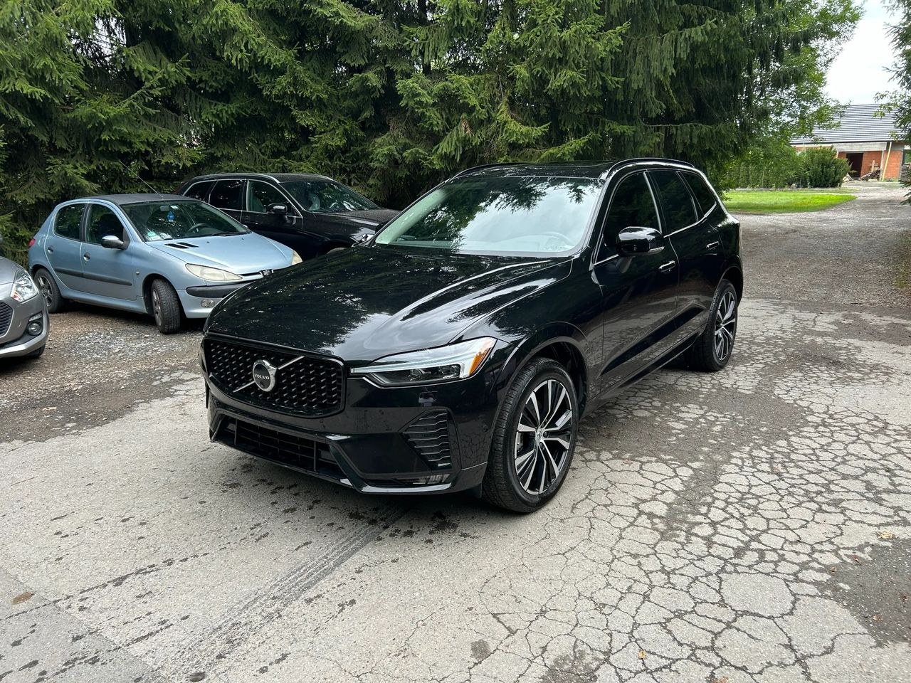 ولوو XC 60 B5 B گیراترونیک مومنتوم پرو