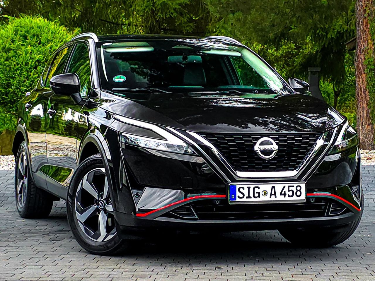 نیسان قشقایی 1.3 DIG-T MHEV Xtronic Tekna