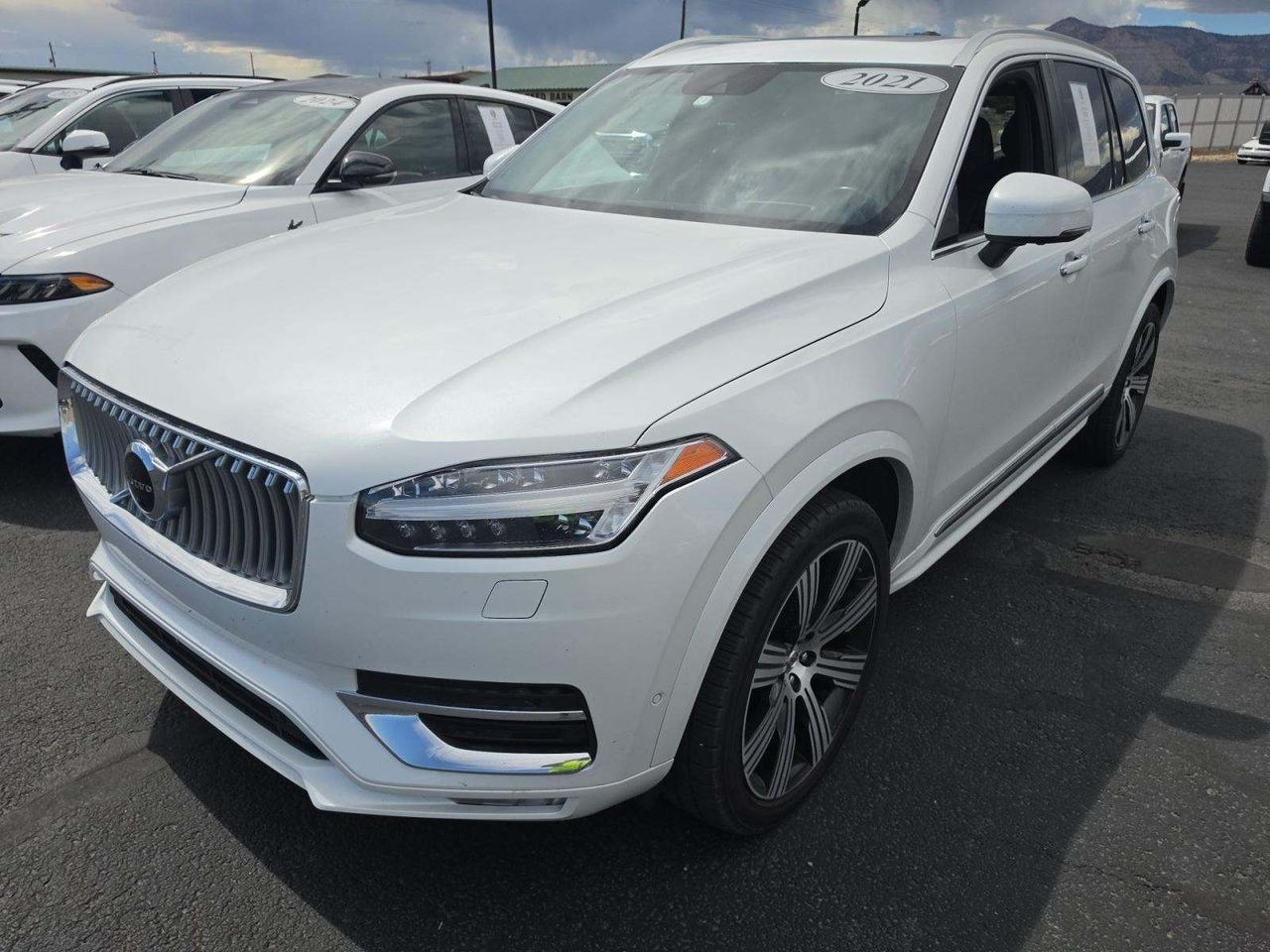 ولوو XC 90 T6 AWD اینسکریپشن