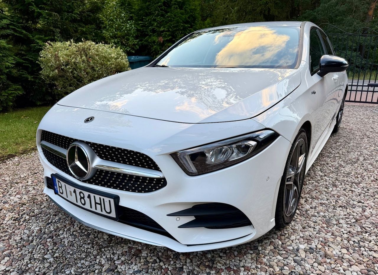 مرسدس بنز کلاس A 180 AMG لاین 7G-DCT