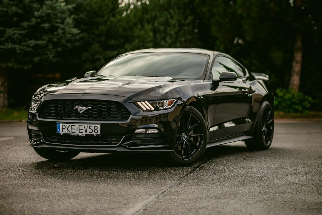 فورد ماستنگ 3.7 V6