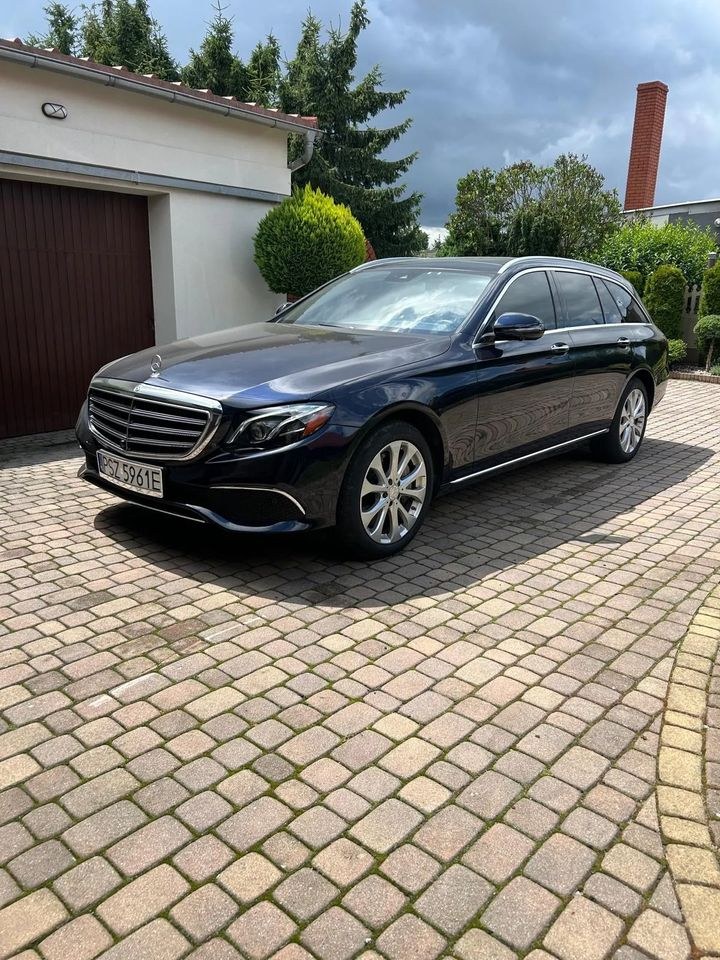 مرسدس بنز کلاس E 450 4-Matic 9G-TRONIC