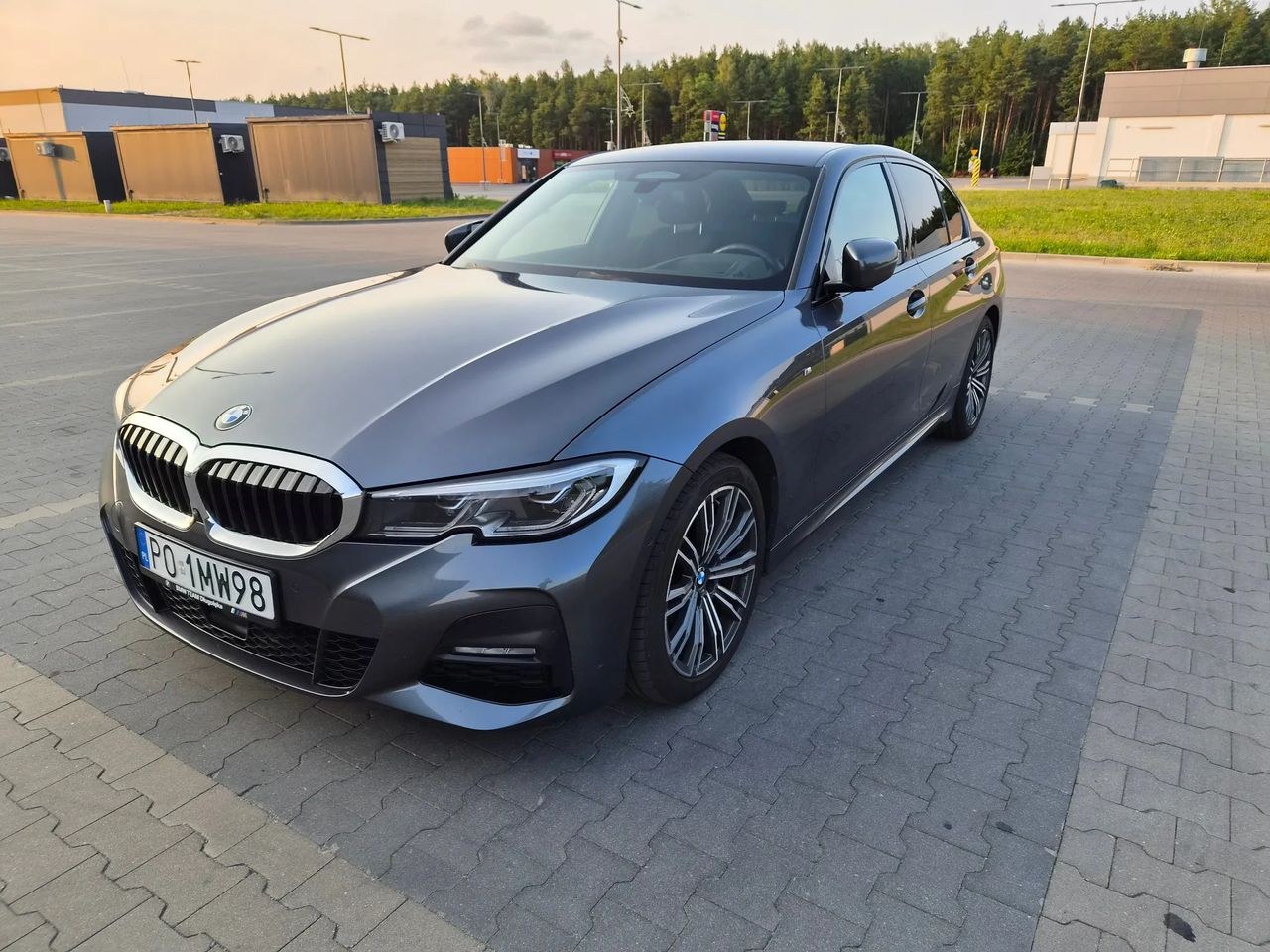 بی ام و سری 3 330i xDrive ام اسپورت