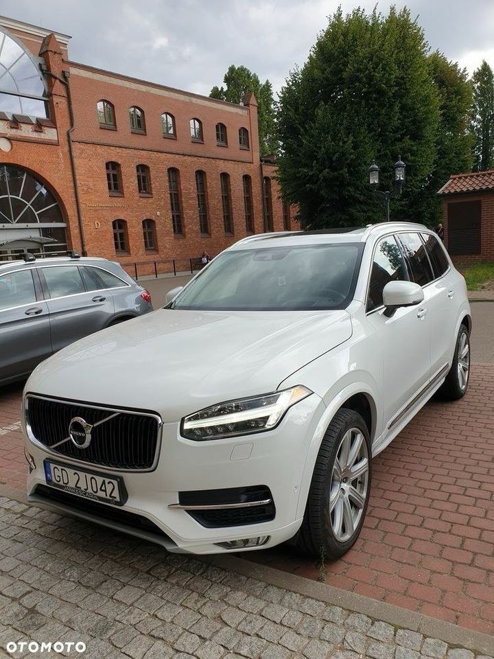 ولوو XC 90