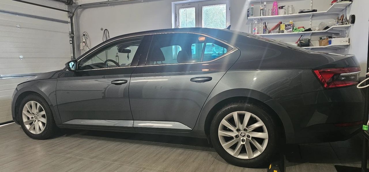 اشکودا سوپرب 2.0 TSI استایل DSG