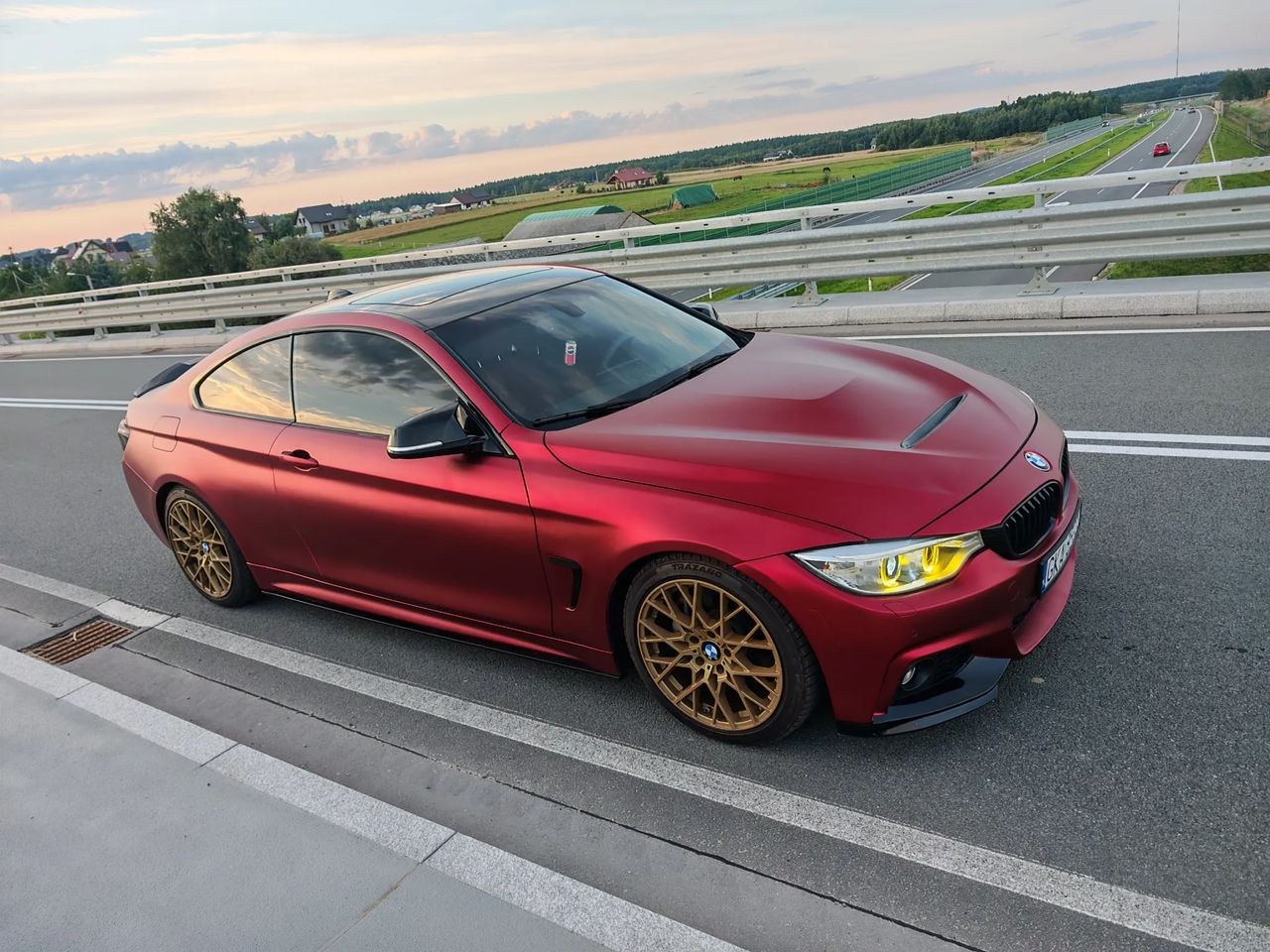 بی ام و سری 4 428i xDrive M اسپرت