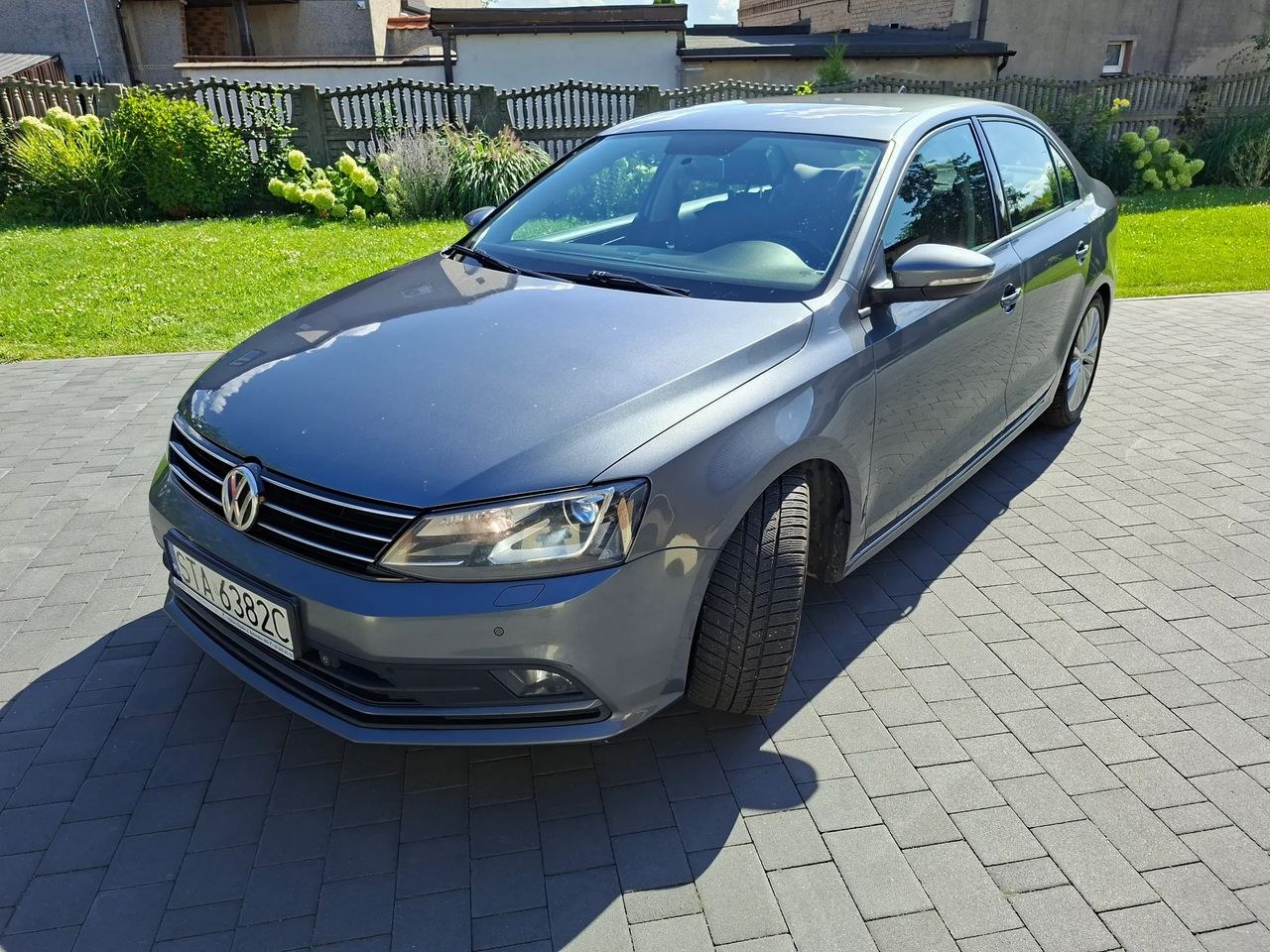 فولکس واگن جتا 2.0 TDI DPF BMT کامفورت‌لاین