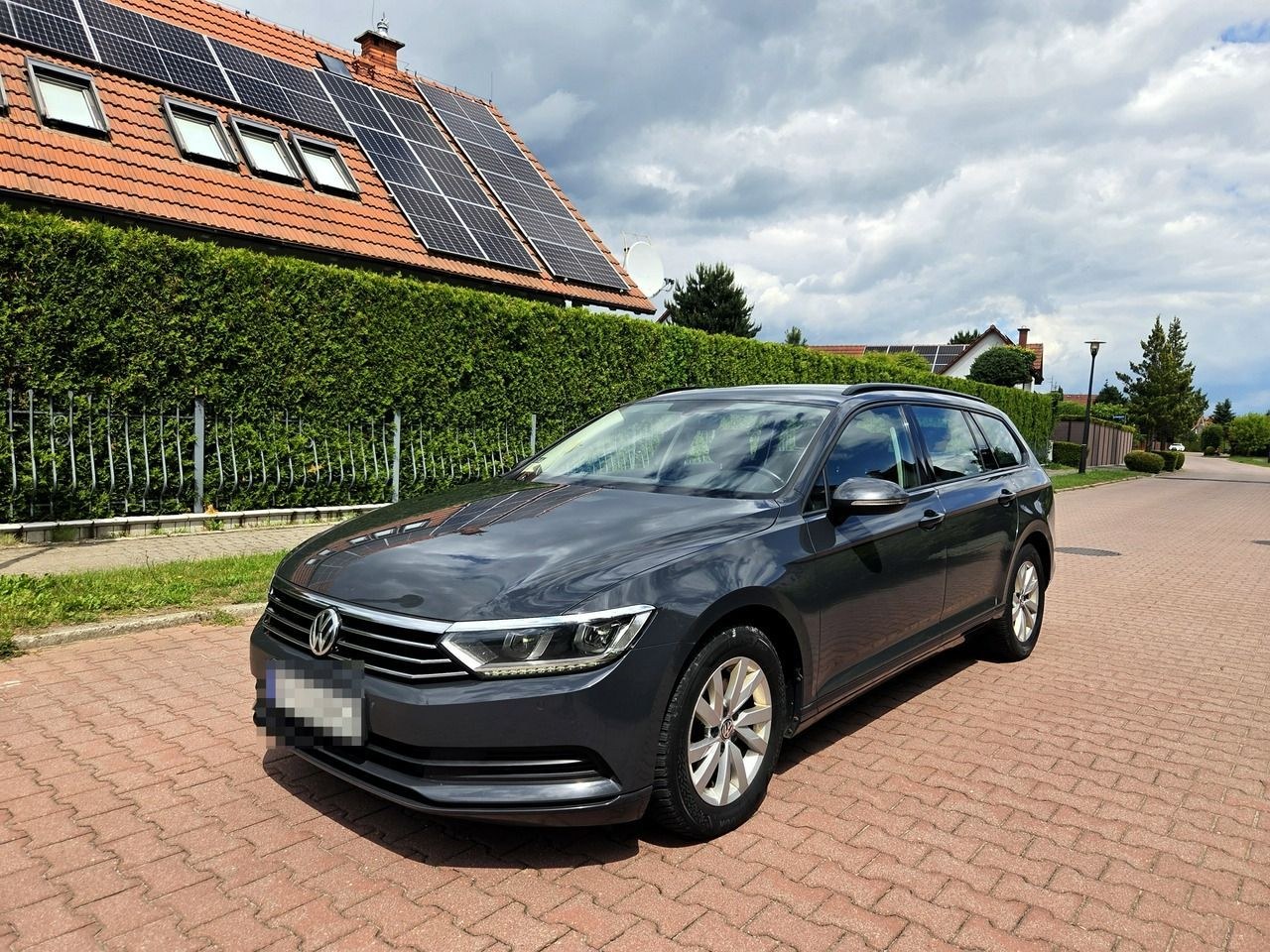 فولکس واگن پاسات واریانت 2.0 TDI SCR ترندلاین