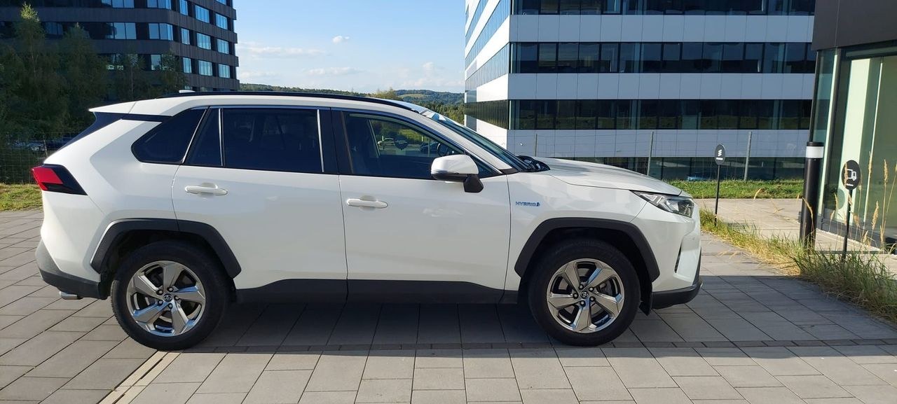 تویوتا RAV4 2.5 4x4 Comfort