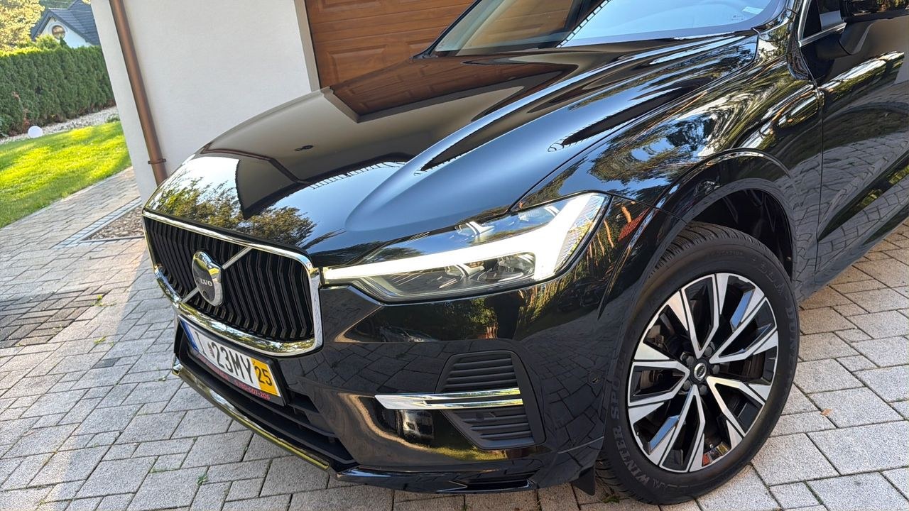 ولوو XC 60 B4 D AWD گیرترونیک مومنتوم پرو