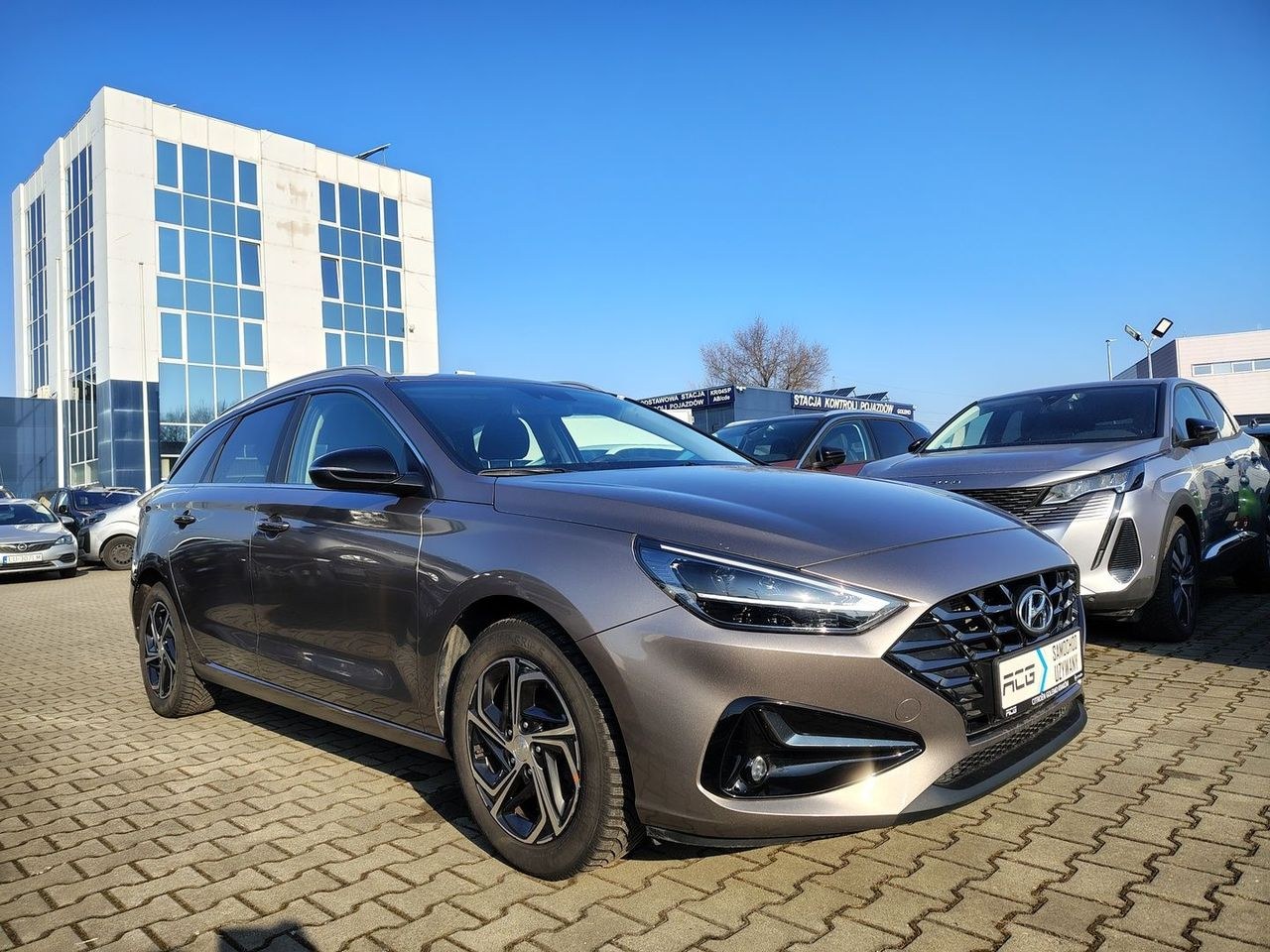هیوندای i30 1.0 T-GDI اسمارت