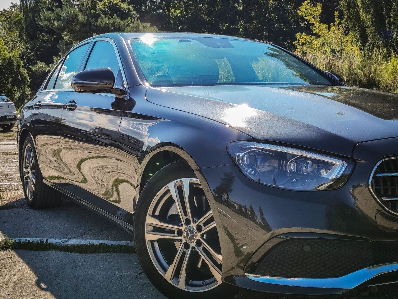 مرسدس بنز کلاس E 220 d 4Matic 9G-TRONIC آوانگارد