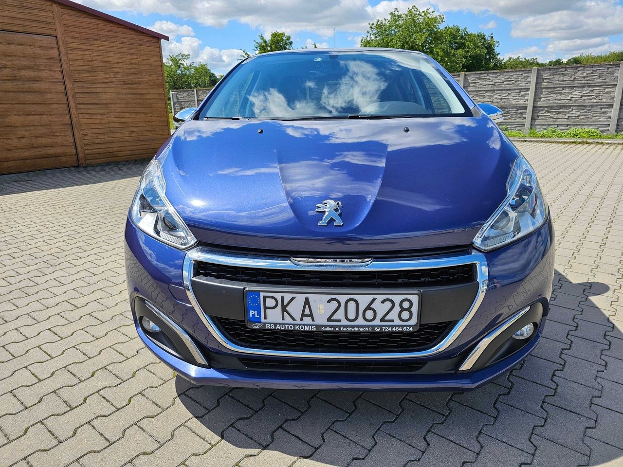 پژو 208