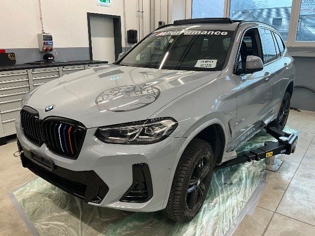 بی ام و X3 xDrive20d M اسپورت