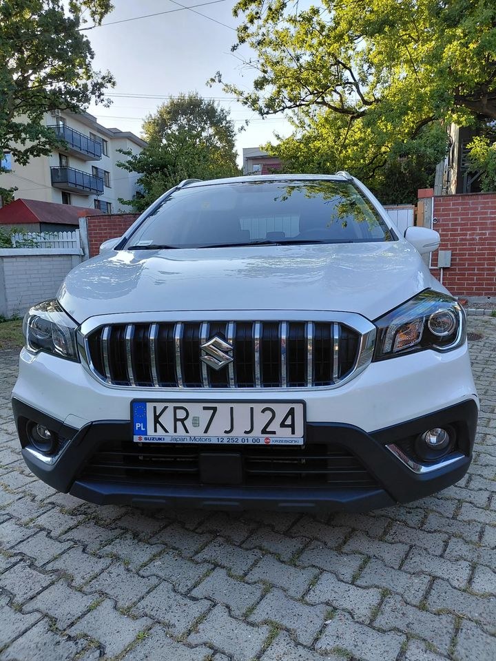 سوزوکی SX4