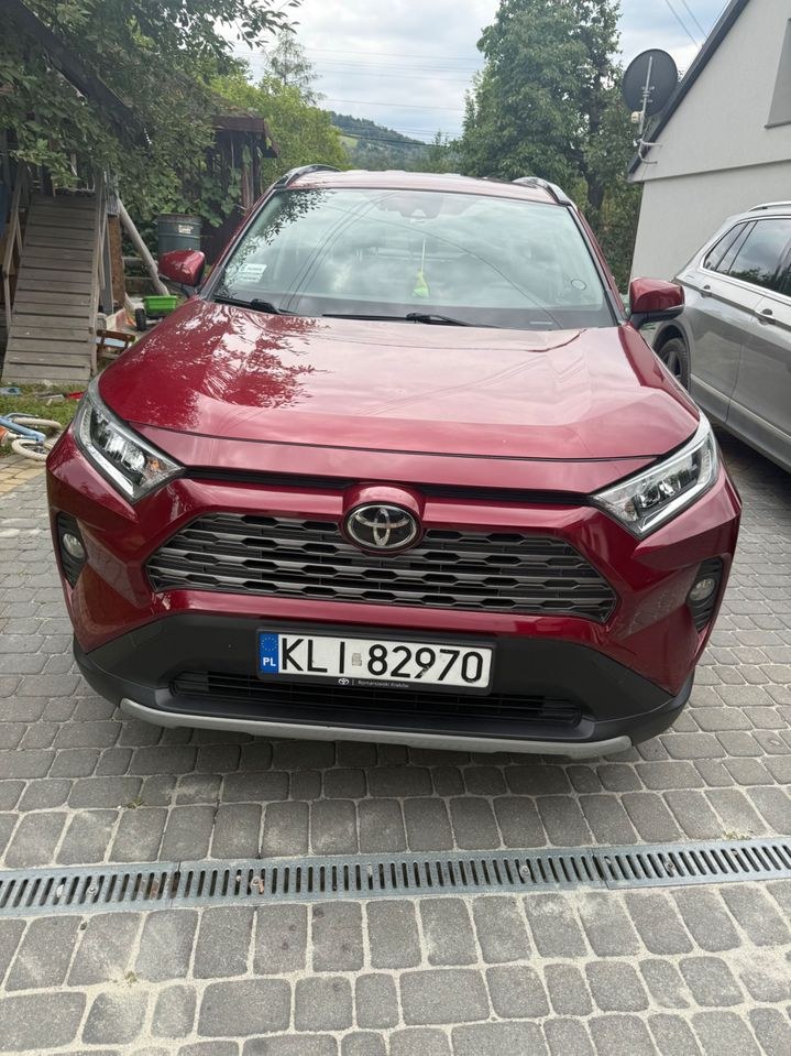 تویوتا RAV4
