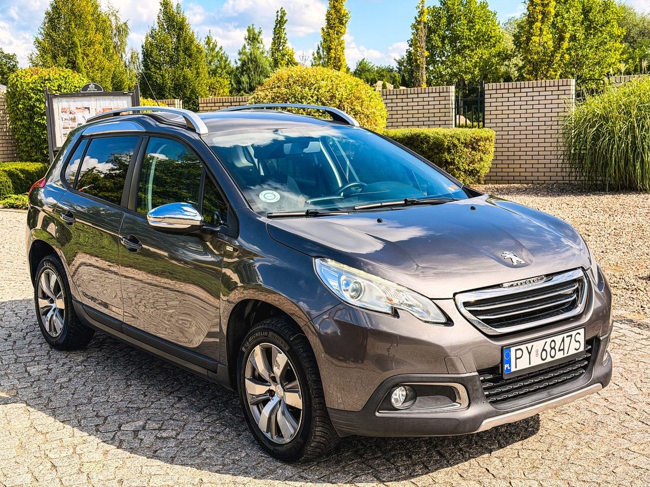 پژو 2008 PureTech 82 استایل