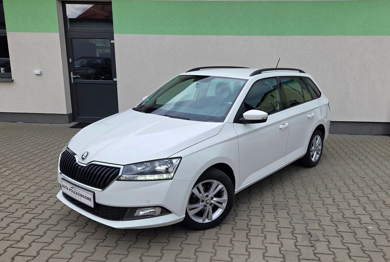 اشکودا فابیا 1.0 TSI امبیشن