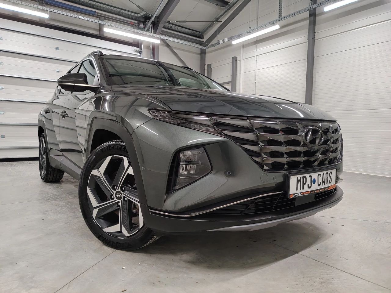 هیوندای توسان 1.6 T-GDi HEV 2WD پرایم