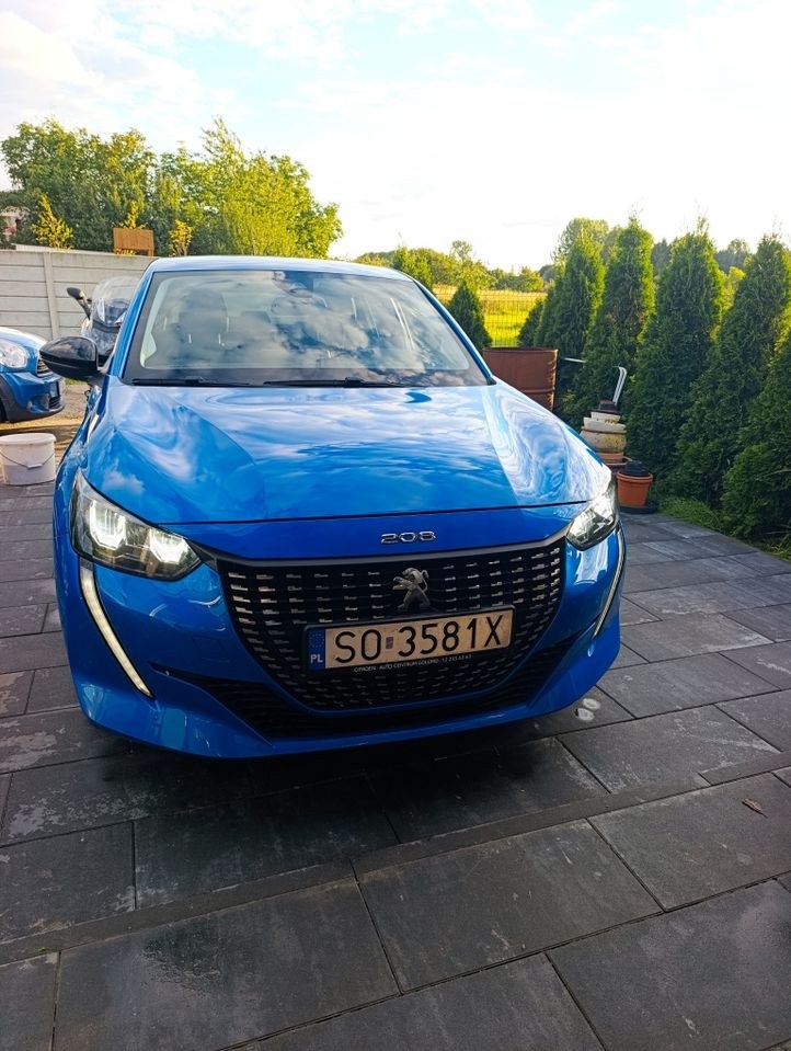 پژو 208