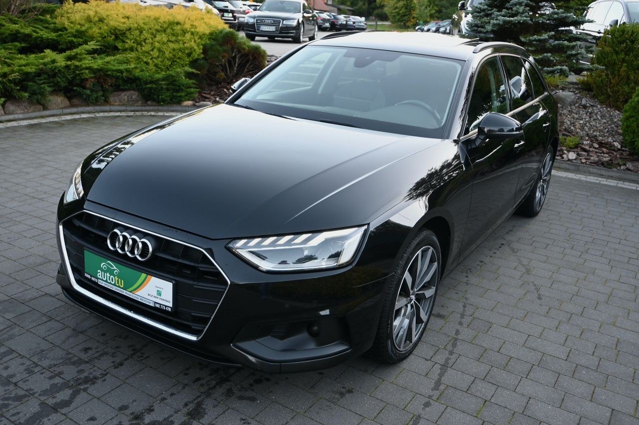 آئودی A4 آوانت 35 TDI S tronic