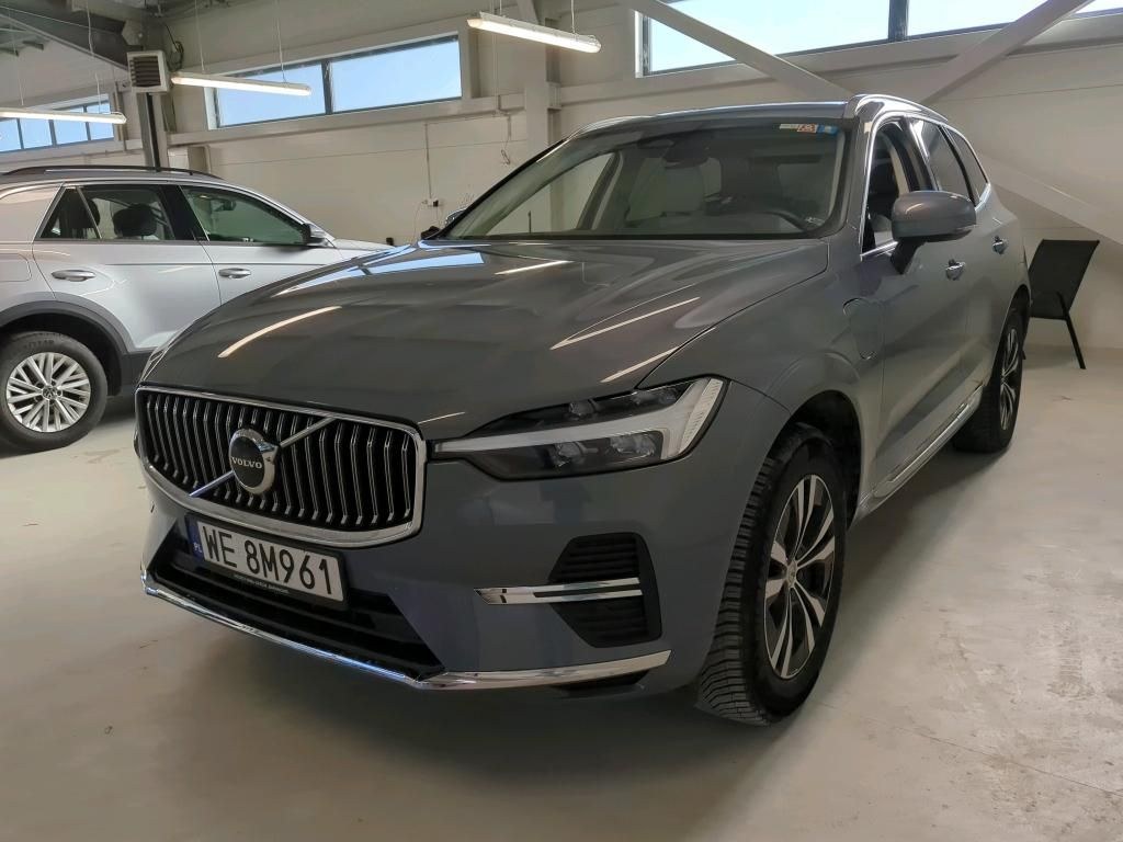 ولوو XC 60 T6 Plug-In Hybrid AWD Core