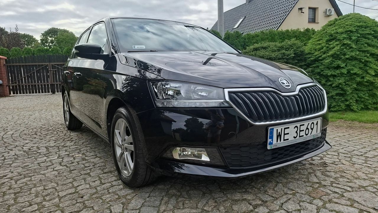 اشکودا فابیا 1.0 TSI امبیشن