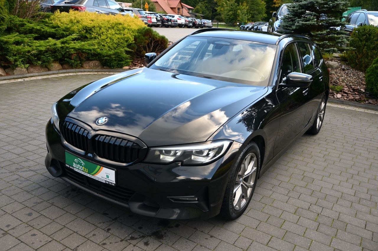 بی ام و سری 3 320d MHEV اسپرت لاین
