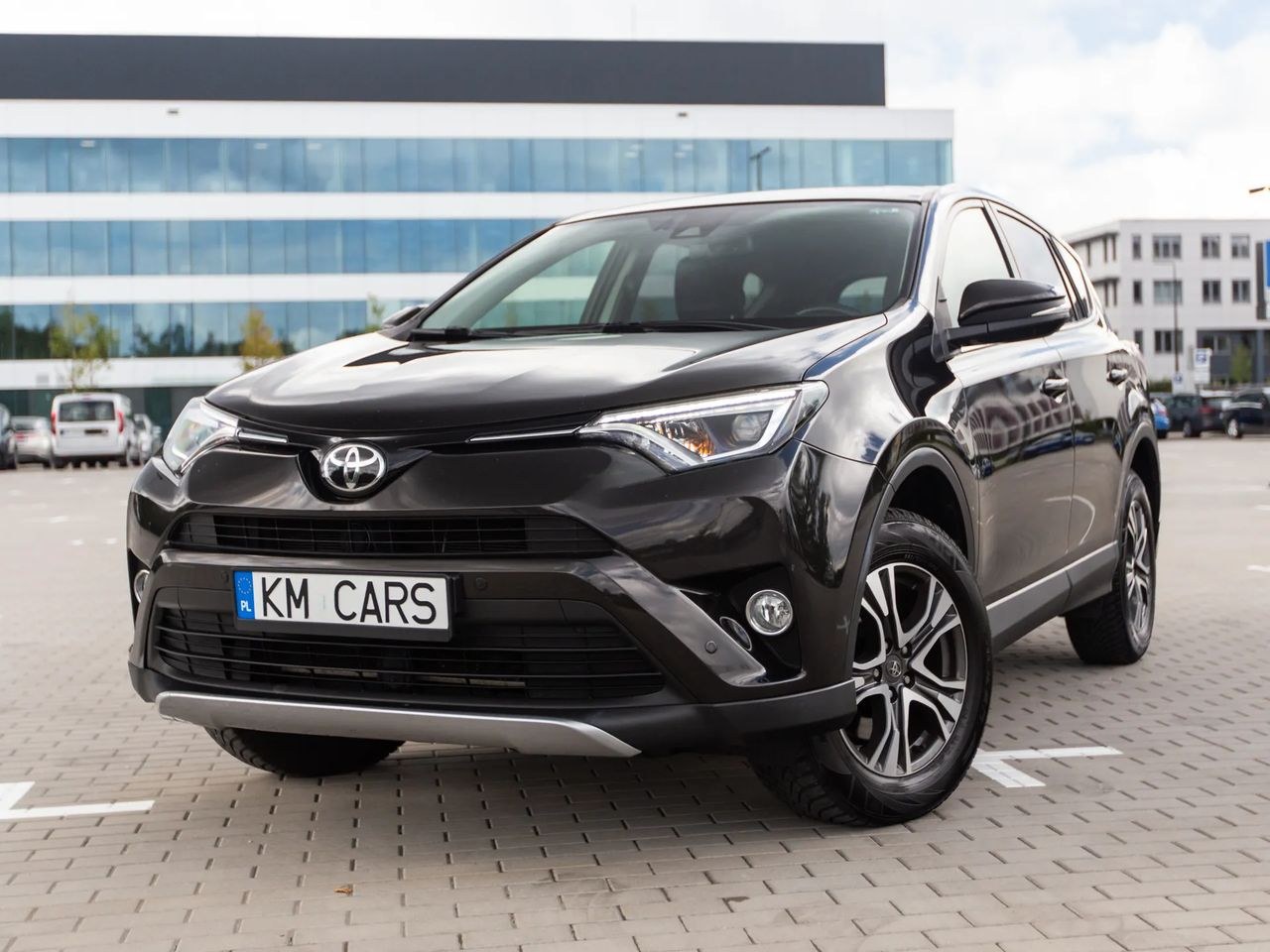 تویوتا RAV4 2.0 D-4D 4x2 استارت-استاپ اکزکیوتیو