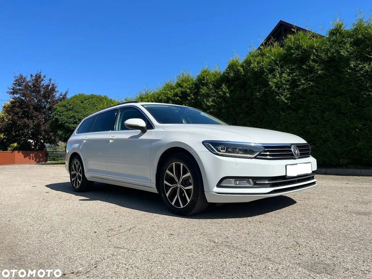 فولکس واگن پاسات 1.6 TDI (BlueMotion Technology) DSG ترندلاین