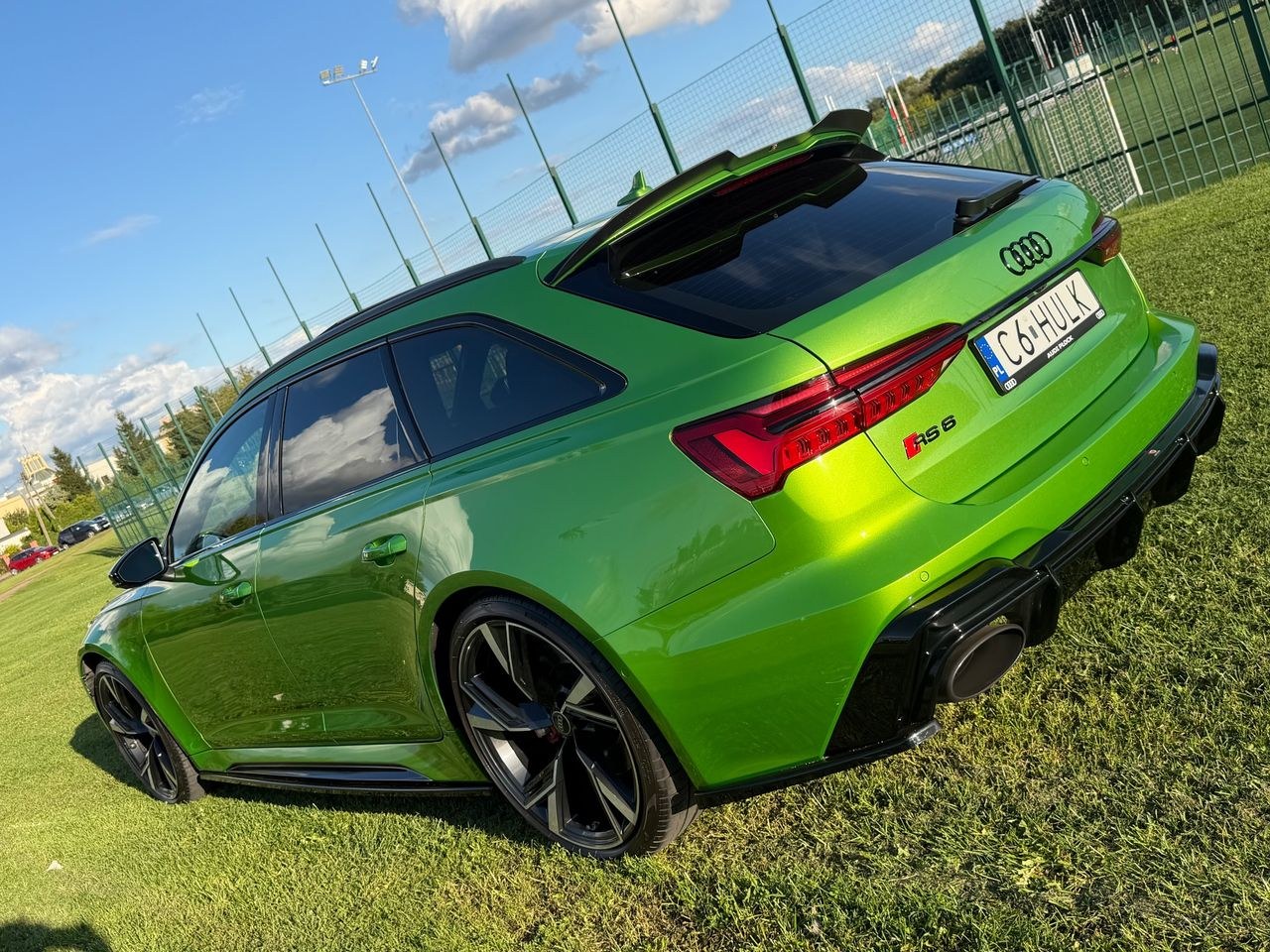 آئودی RS6