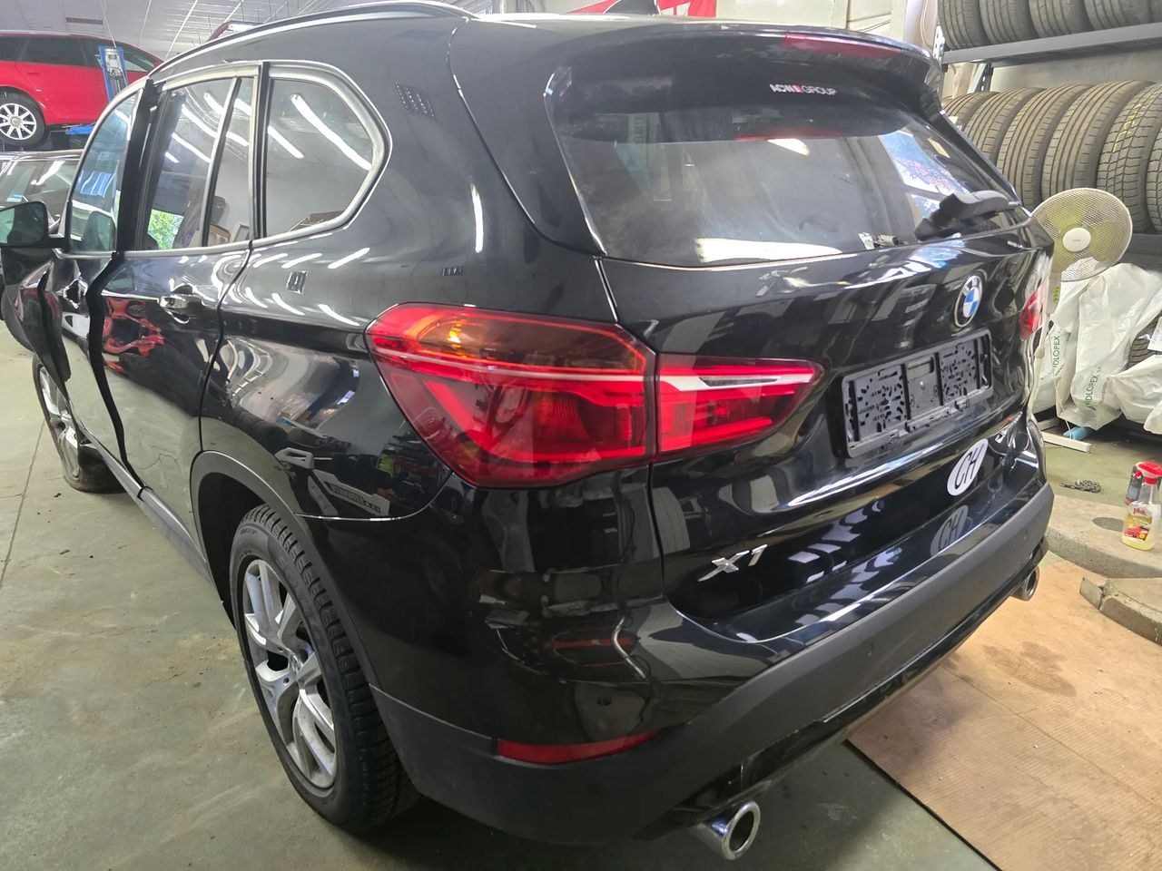 بی ام و X1 xDrive18d
