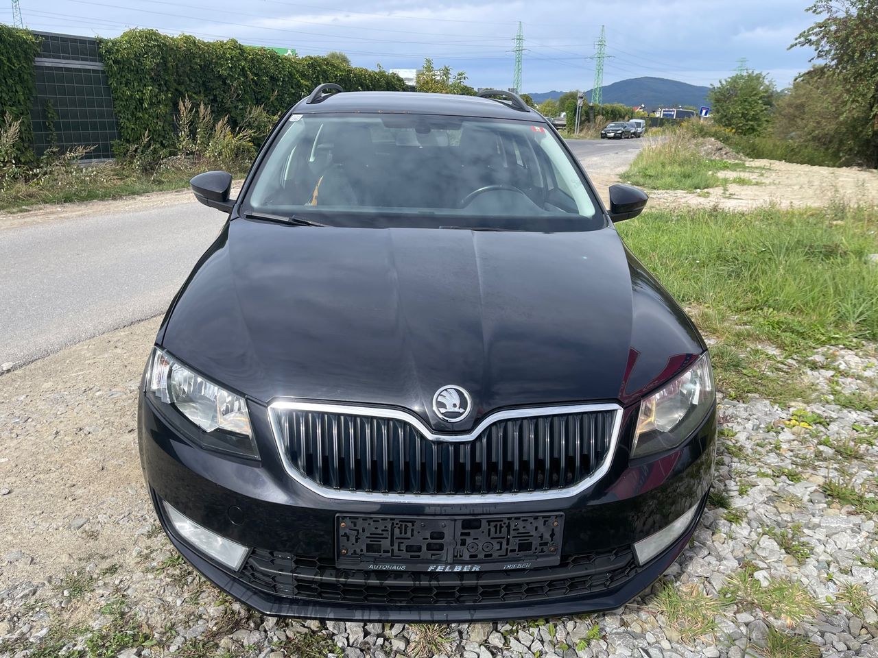 اشکودا اکتاویا 1.6 TDI (گرین تک) اکتیو