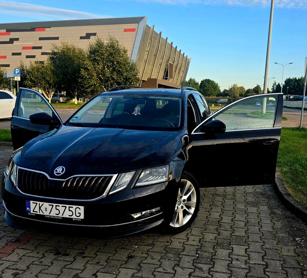 اشکودا اکتاویا 1.5 TSI ACT Style DSG