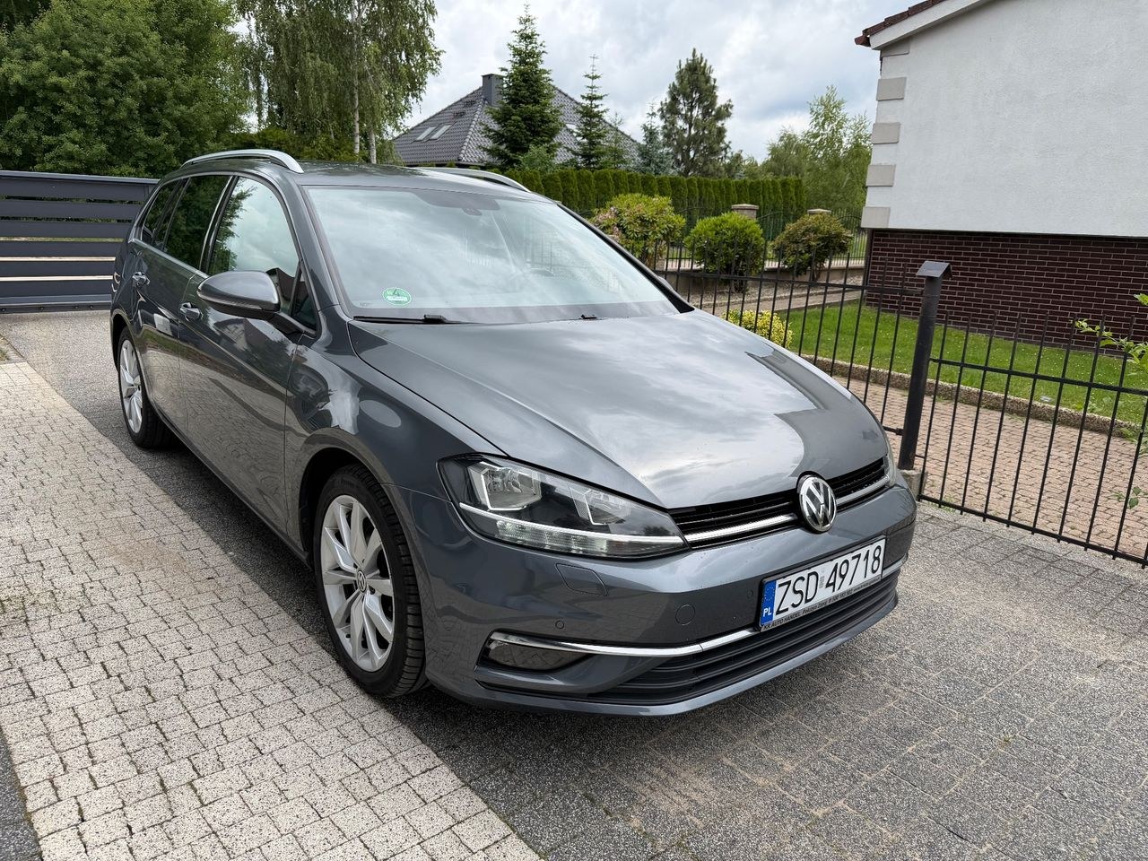 فولکس واگن گلف واریانت 1.5 TSI BMT Evo هایلاین DSG