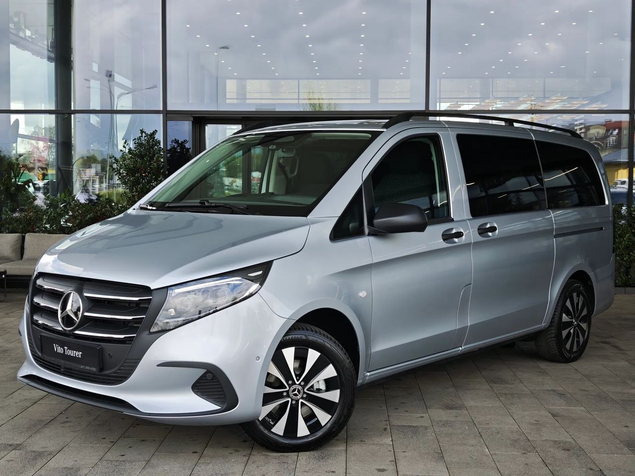 مرسدس بنز Vito Tourer L2 Pro 9G-Tronic 447.703