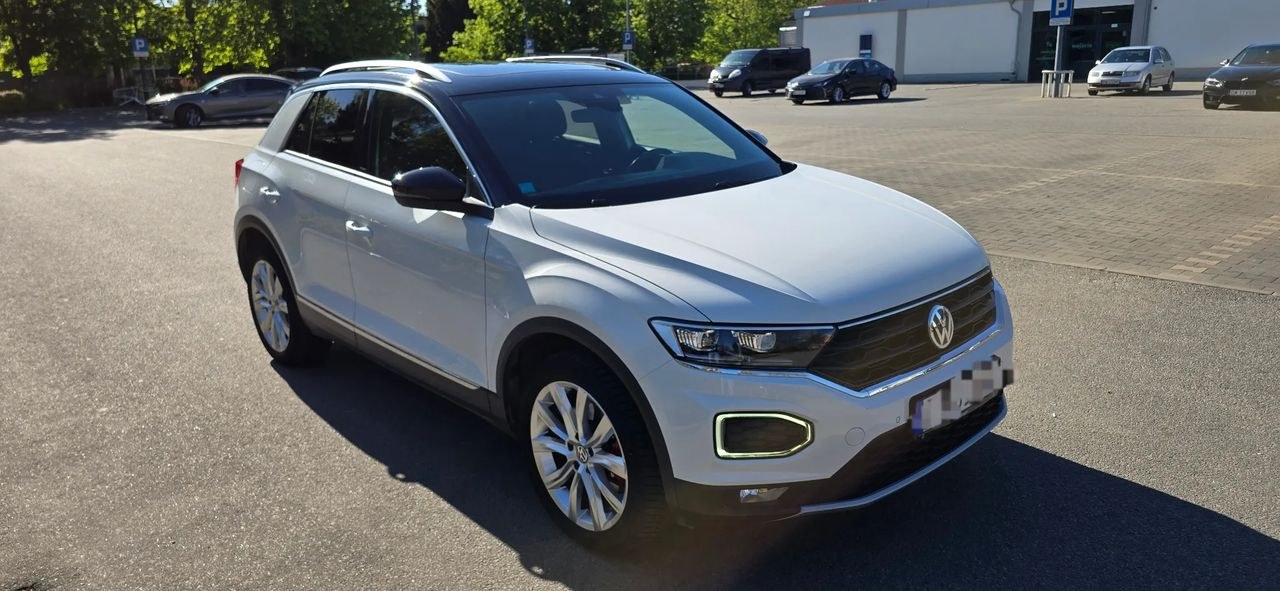 فولکس واگن T-Roc
