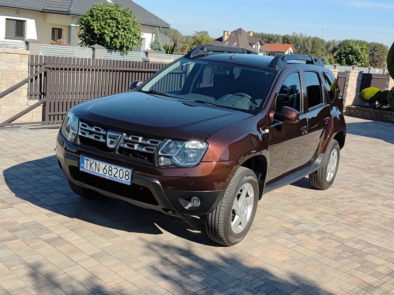 داچیا داستر SCe 115 4x2 سلبریشن