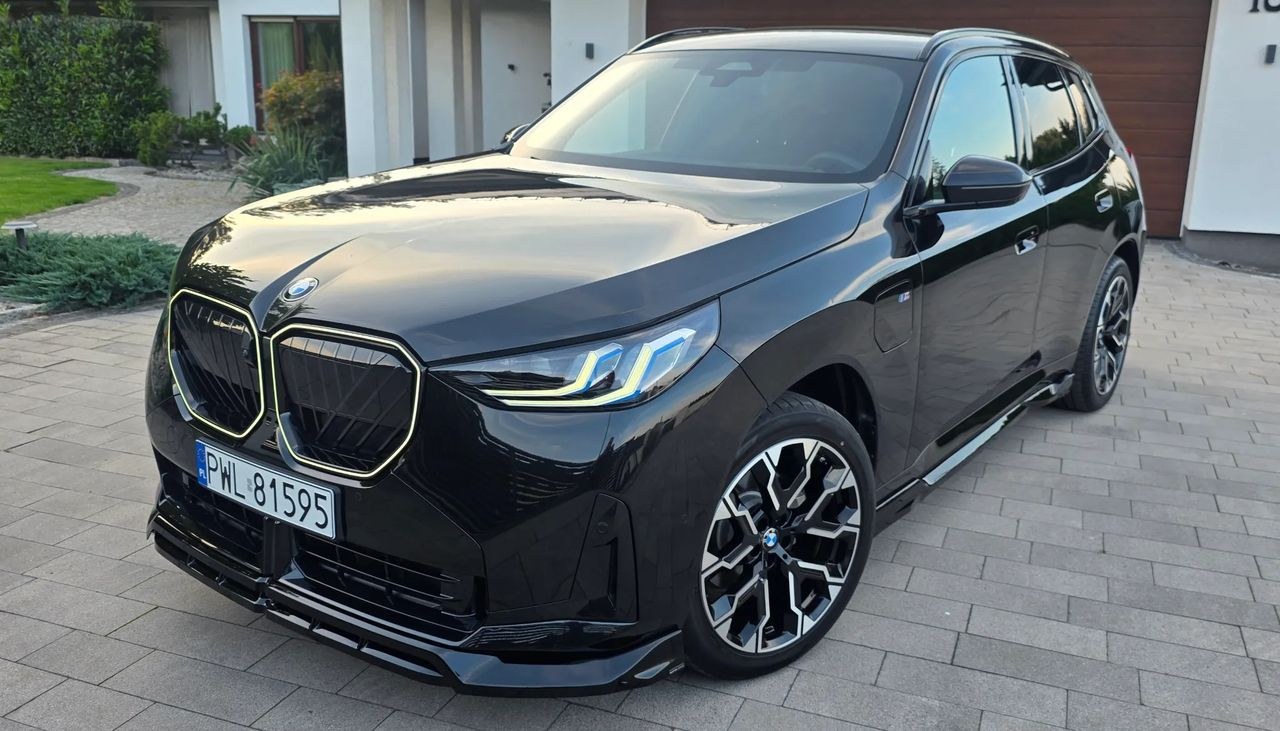 بی ام و X3 xDrive30e PHEV