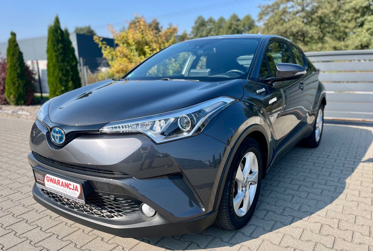 تویوتا C-HR