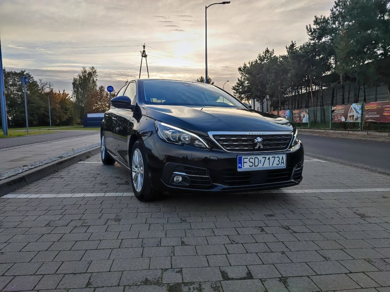 پژو 308