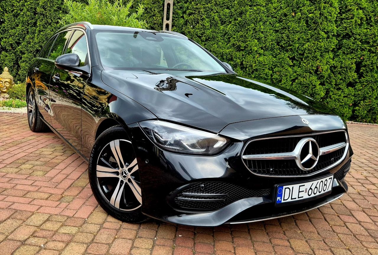 مرسدس بنز کلاس C 220 d 9G-TRONIC Avantgarde